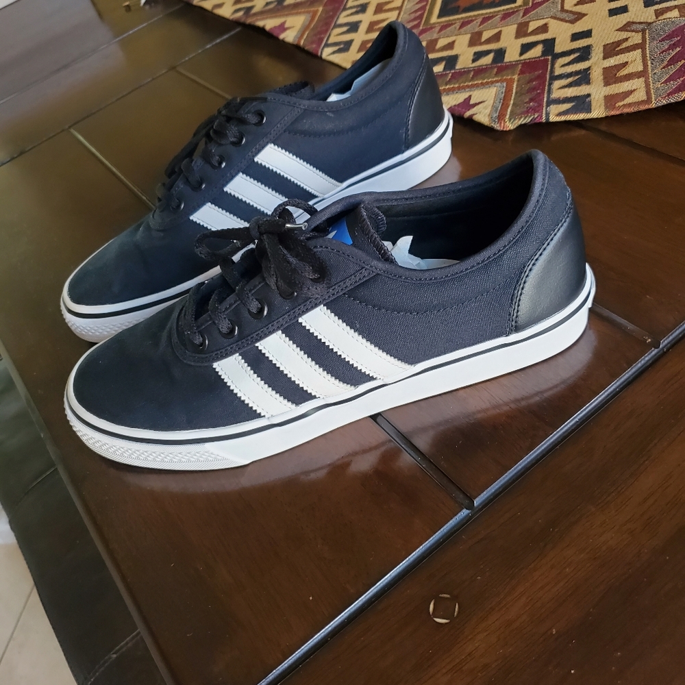 Size 10 1/2 Addidas casual tennis shoes gently used shoes